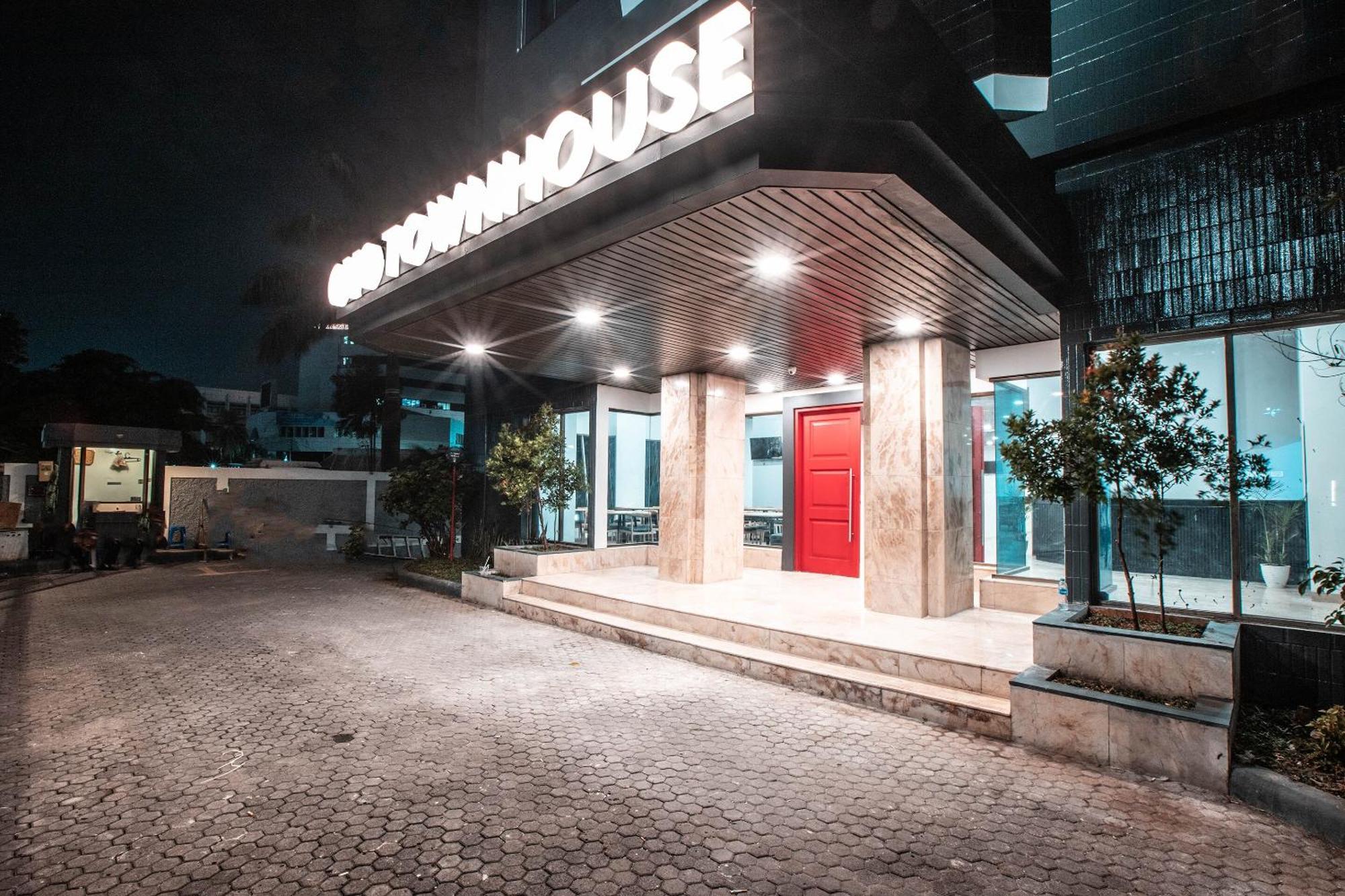 Super Oyo Townhouse 1 Salemba होटल