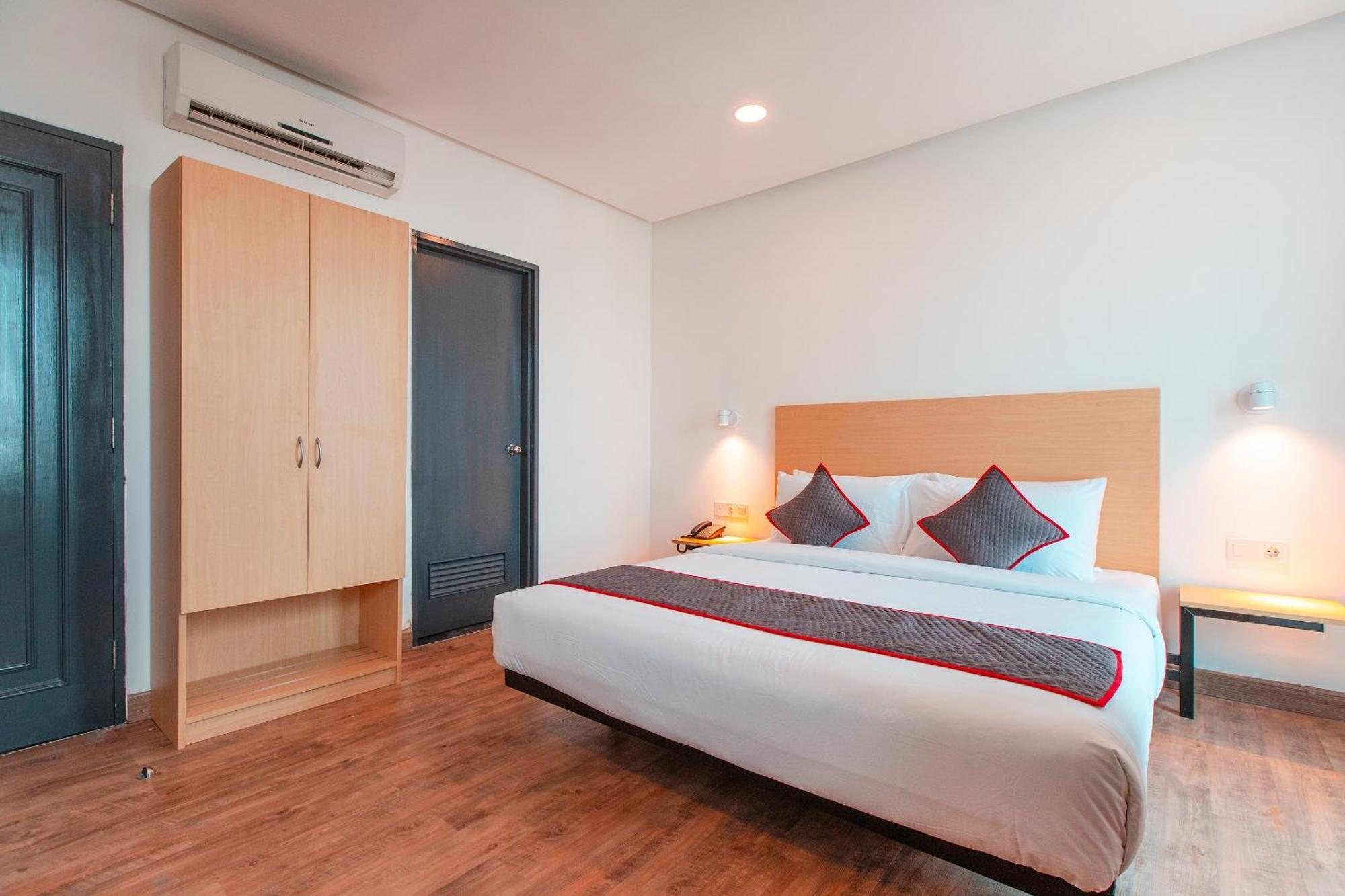 होटल Super Oyo Townhouse 1 Salemba 3*